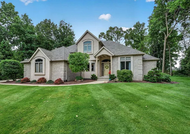 Photo 2 of Sale Pending at 20260 Fieldstone Xing Dr, Goshen, IN 46528 | MLS# 202625125 | Listing updated on 2026-08-21