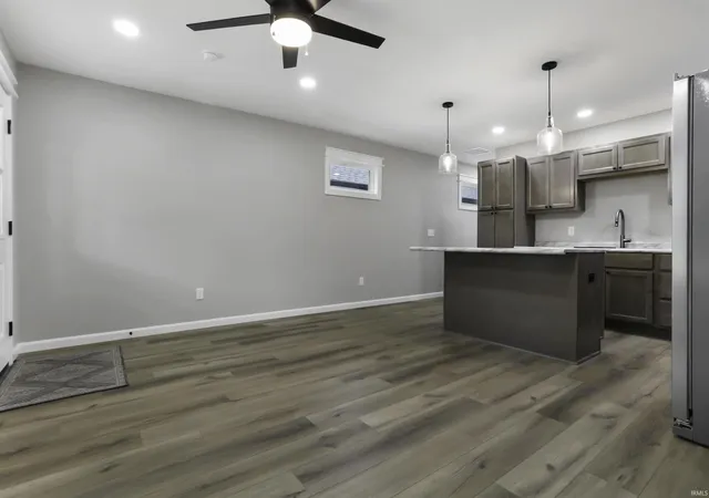Photo 5 of Manufactured home for sale at 522 Madison Ave, Evansville, IN 47713 | MLS# 202625128 | Listing updated on 2026-06-25