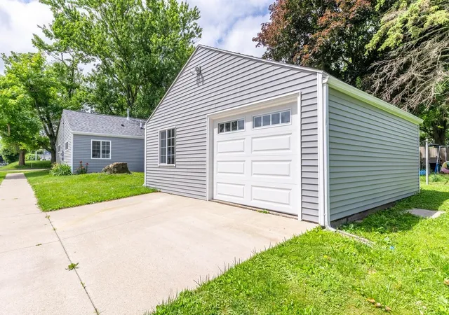 Homes for sale in Angola, IN | 617 E Randolph St, Angola, IN 46703 | MLS# 202625129