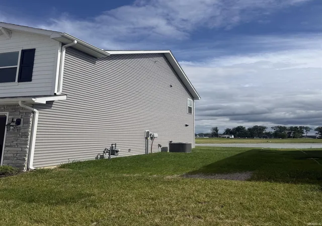 Photo 3 of Manufactured home for sale at 5551 Tranquilo Way, Fort Wayne, IN 46818 | MLS# 202625134 | Listing updated on 2026-06-25