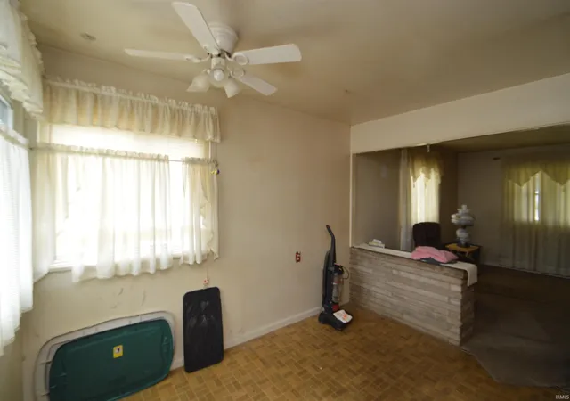 Photo 3 of Sale Pending at 2808 Edison Rd, South Bend, IN 46615 | MLS# 202625144 | Listing updated on 2026-06-27