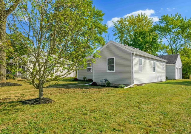 3rd image of 3313 W Torquay Rd, Muncie, IN 47304 | MLS# 202625158