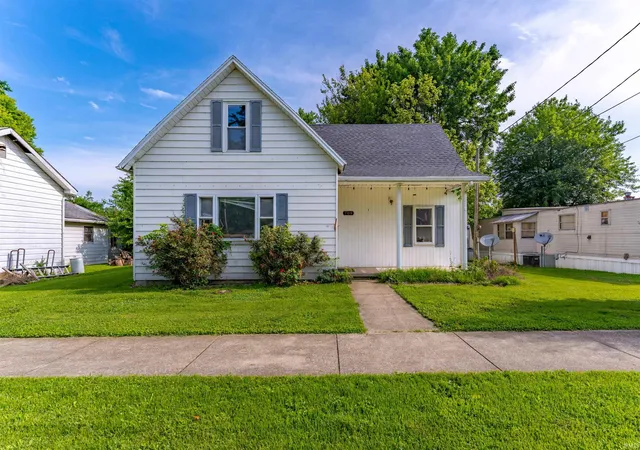 Photo 1 of Manufactured home for sale at 709 Walnut St, Rockport, IN 47635 | MLS# 202625164 | Listing updated on 2026-06-25