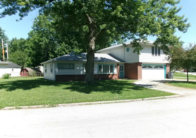 3rd image of 2507 S Wickersham Dr, Kokomo, IN 46901 | MLS# 202625165
