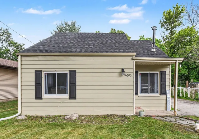 Photo 2 of Manufactured home for sale at 56600 Windsor Ave, South Bend, IN 46619 | MLS# 202625167 | Listing updated on 2026-07-03
