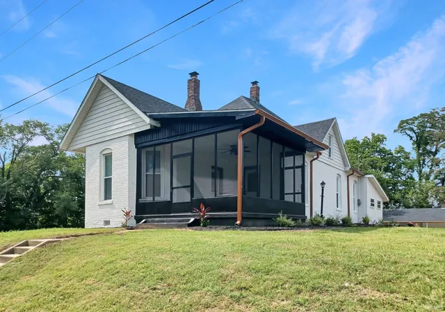 Photo 1 of Sale Pending at 39 N 275 West Rd, Princeton, IN 47670 | MLS# 202625169 | Listing updated on 2026-07-07