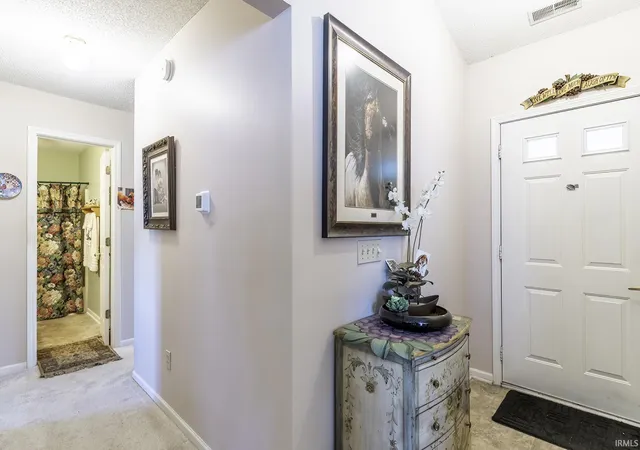 Photo 3 of Sale Pending at 6428 Copper Crk Pl, Fort Wayne, IN 46835 | MLS# 202625195 | Listing updated on 2026-06-28