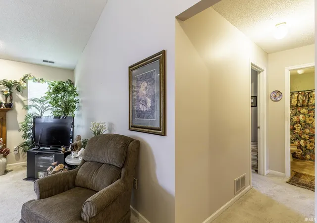 Photo 4 of Sale Pending at 6428 Copper Crk Pl, Fort Wayne, IN 46835 | MLS# 202625195 | Listing updated on 2026-06-28