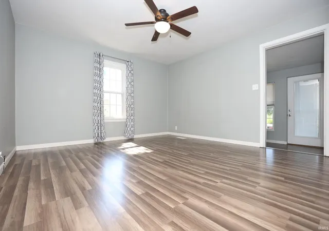 Photo 4 of Manufactured home for sale at 2016 E Riverside Dr, Evansville, IN 47714 | MLS# 202625214 | Listing updated on 2026-08-18