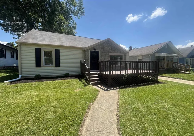 Homes for sale in Fort Wayne, IN | 607 Lillian Ave, Fort Wayne, IN 46808 | MLS# 202625218