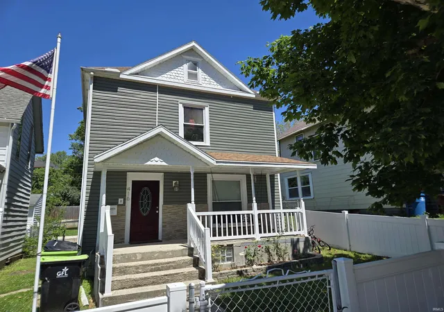 Homes for sale in Logansport, IN | 416 Hanna St, Logansport, IN 46947 | MLS# 202625229