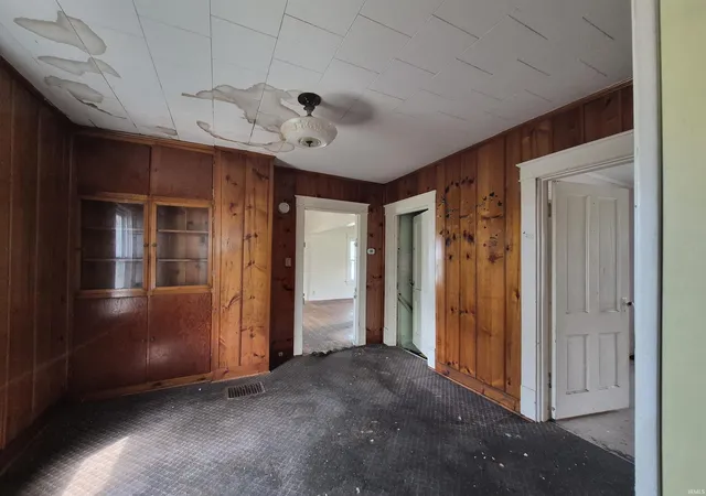 5th image of 1206 Nicholas St, Vincennes, IN 47591 | MLS# 202625241