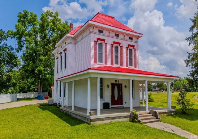 32nd image of 305 Manchester Ave, Wabash, IN 46992 | MLS# 202625251