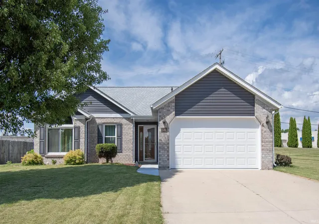 Photo 1 of Sale Pending at 1503 Knoll Crst Dr, Kendallville, IN 46755 | MLS# 202625262 | Listing updated on 2026-07-17