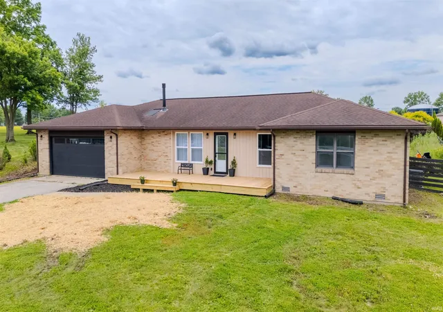 1st image of 656 S Main St, Upland, IN 46989 | MLS# 202625264