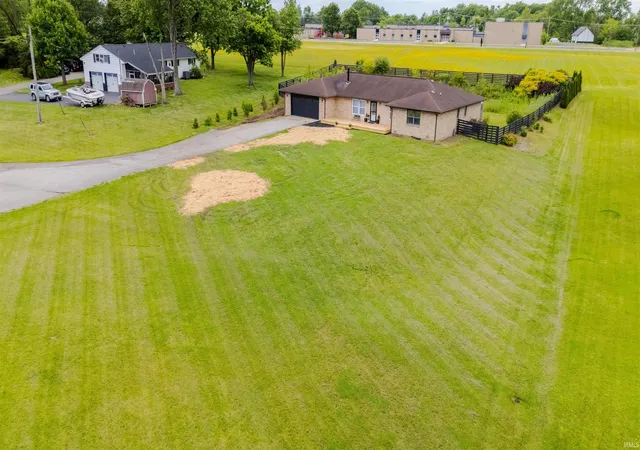43rd image of 656 S Main St, Upland, IN 46989 | MLS# 202625264