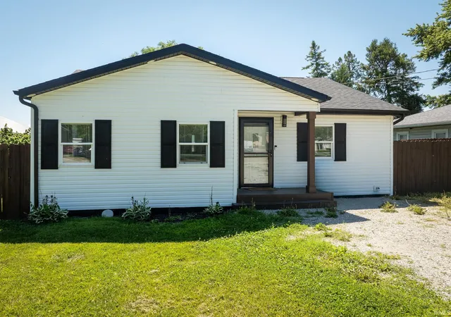 2nd image of 1015 S Main St, Dunkirk, IN 47336 | MLS# 202625284