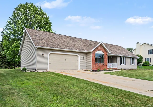 Homes for sale in Plymouth, IN | 12392 Diamond Dr, Plymouth, IN 46563 | MLS# 202625289