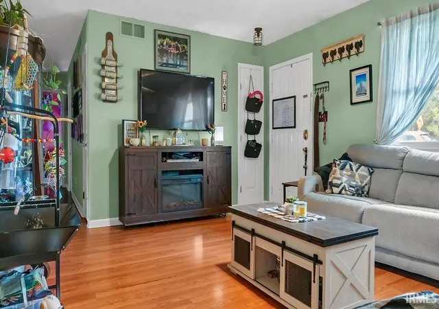 4th image of 3706 S Judd Ave, Bloomington, IN 47403 | MLS# 202625292
