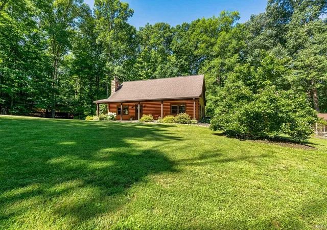 Homes for sale in Morgantown, IN | 4710 N Morrison Rd, Morgantown, IN 46160 | MLS# 202625297