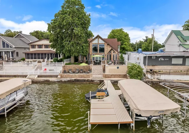 Photo 4 of Sale Pending at 2424 Country Clb Dr, Rochester, IN 46975 | MLS# 202625304 | Listing updated on 2026-07-29