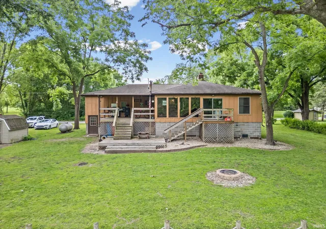 Homes for sale in Brookston, IN | 11344 W Horseshoe Bend Rd, Brookston, IN 47923 | MLS# 202625306