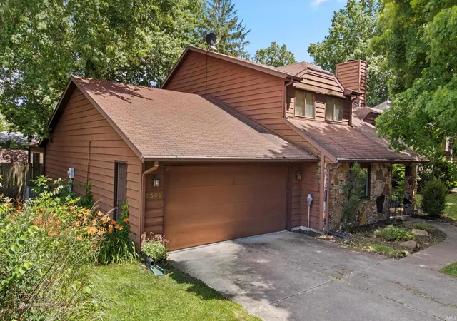 Homes for sale in Muncie, IN | 2300 N Moors St, Muncie, IN 47304 | MLS# 202625316