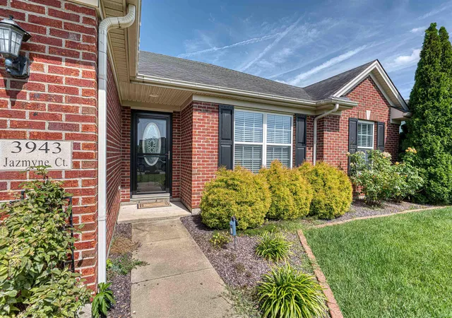 2nd image of 3943 Jazmyne Ct, Evansville, IN 47711 | MLS# 202625325