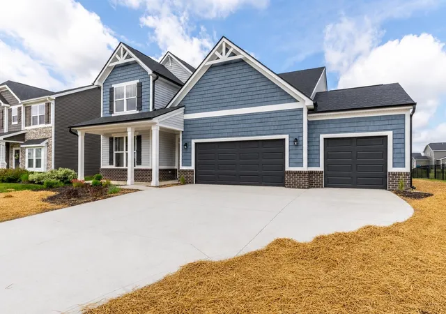 Photo 3 of Manufactured home for sale at 11697 Whistling Trl, Fort Wayne, IN 46818 | MLS# 202625344 | Listing updated on 2026-08-03