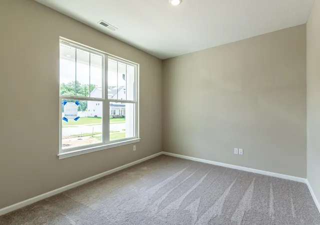 Photo 4 of Manufactured home for sale at 11697 Whistling Trl, Fort Wayne, IN 46818 | MLS# 202625344 | Listing updated on 2026-08-03