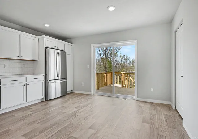Photo 4 of Manufactured home for sale at 2228 Irvington Dr, South Bend, IN 46614 | MLS# 202625353 | Listing updated on 2026-08-27