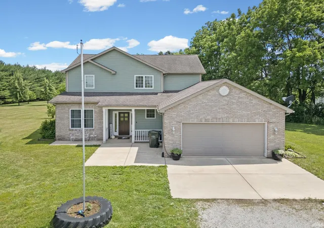 Homes for sale in Brookston, IN | 2038 E 850 S, Brookston, IN 47923 | MLS# 202625364
