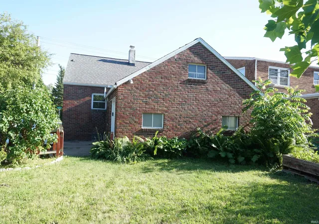25th image of 800 W Lusher Ave, Elkhart, IN 46517 | MLS# 202625372