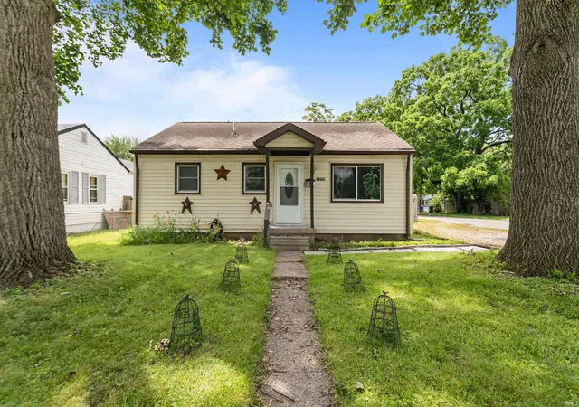 1st image of 1623 N Mccann St, Kokomo, IN 46901 | MLS# 202625373