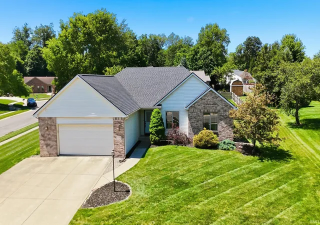Homes for sale in Roanoke, IN | 434 Nordyk Dr, Roanoke, IN 46783 | MLS# 202625374