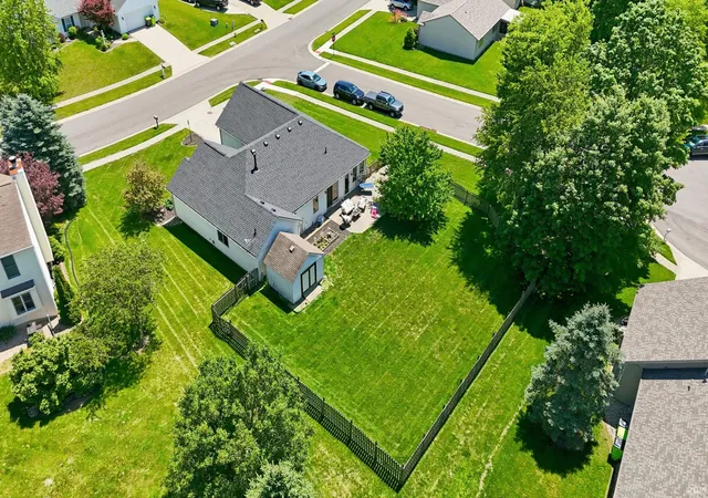 Homes for sale in Roanoke, IN | 434 Nordyk Dr, Roanoke, IN 46783 | MLS# 202625374