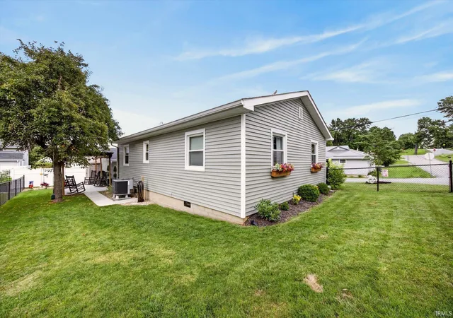 37th image of 322 S 2nd St, Ellettsville, IN 47429 | MLS# 202625393