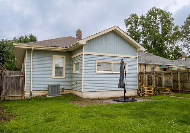 Homes for sale in New Castle, IN | 909 S 21st St, New Castle, IN 47362 | MLS# 202625400