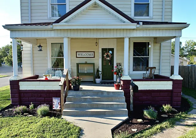 Photo 2 of Manufactured home for sale at 712 W Main St, Washington, IN 47501 | MLS# 202625406 | Listing updated on 2026-08-27