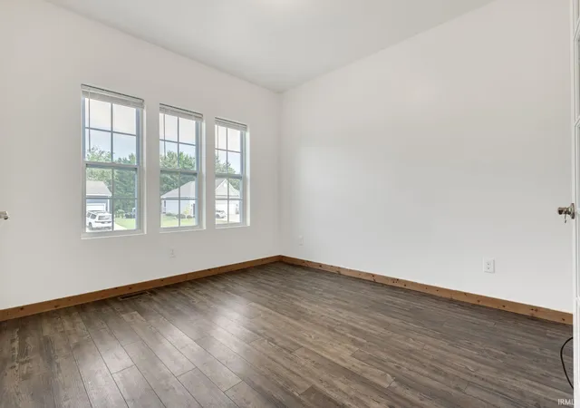4th image of 10308 Peotone Dr, Granger, IN 46530 | MLS# 202625407