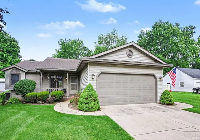 4th image of 329 Bristol Ave, Middlebury, IN 46540 | MLS# 202625433