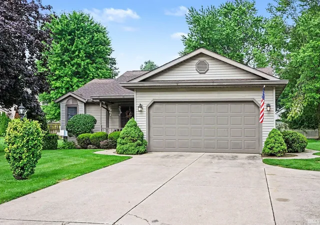 5th image of 329 Bristol Ave, Middlebury, IN 46540 | MLS# 202625433