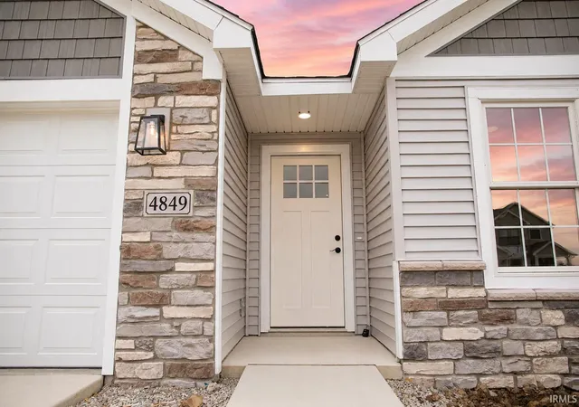 Photo 2 of Manufactured home for sale at 4849 Whittlebury Dr, Fort Wayne, IN 46818 | MLS# 202625442 | Listing updated on 2026-09-09