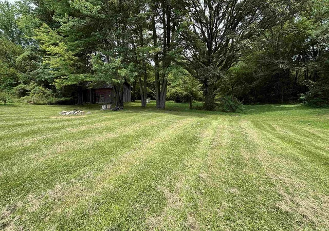 Photo 4 of Sale Pending at 13382 W 450 North Rd, Linton, IN 47441 | MLS# 202625448 | Listing updated on 2026-09-03