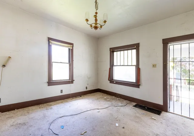 Photo 4 of Manufactured home for sale at 3525 S Harrison St, Fort Wayne, IN 46807 | MLS# 202625452 | Listing updated on 2026-07-17