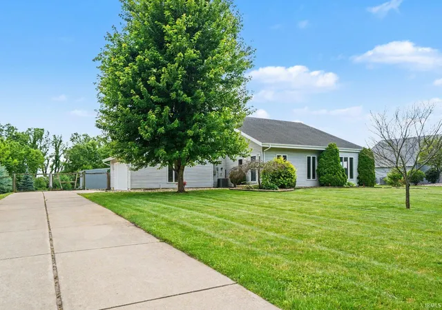3rd image of 12080 Covered Wagon Ct, Granger, IN 46530 | MLS# 202625455