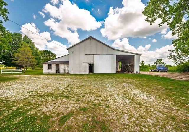 4th image of 3501 W State Road 28, Muncie, IN 47303 | MLS# 202625458