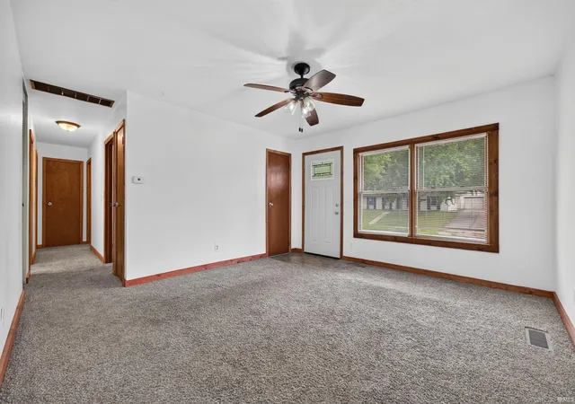 Photo 4 of Manufactured home for sale at 5808 Mendota Dr, Kokomo, IN 46902 | MLS# 202625461 | Listing updated on 2026-07-14