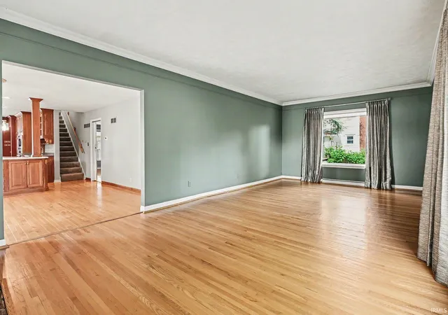 3rd image of 1225 Greenleaf Blvd, Elkhart, IN 46514 | MLS# 202625467