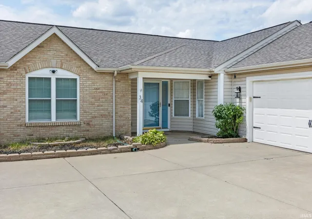 3rd image of 34 Kingfisher Cir, Lafayette, IN 47909 | MLS# 202625487